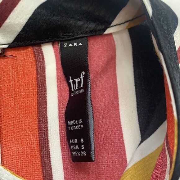 🔥ZARA Multicoloured Striped Top with Tie Belt🔥 - Picture 4 of 10